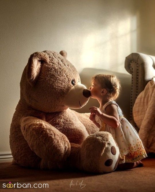 ژست عکس کودک با عروسک | عکاسی از کودک با عروسک در آتلیه و خانه 2024
