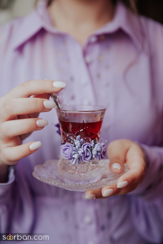 تزیین لیوان چای خواستگاری | ایده های تزیین لیوان چای خواستگاری 1403 تا به مادرشوهر آینده سلیقه تو نشون بدی!