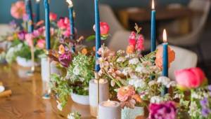 گل آرایی میز شام عروسی 2024 کاملا لاکچری و رویایی طبیعت رو با خودت به عروسی ببر!
